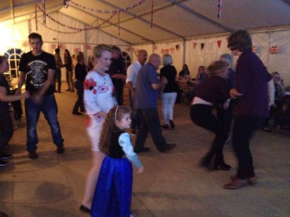 14397471_10209290472393041_138036132_n-2